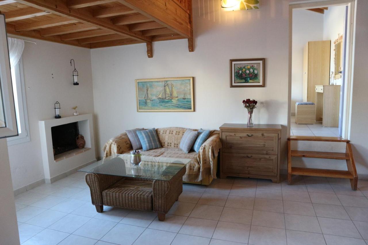 Ifigenia Studios Patitírion Extérieur photo
